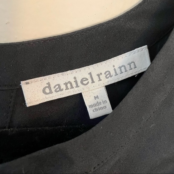 Black Blouse - Medium - Picture 3 of 4